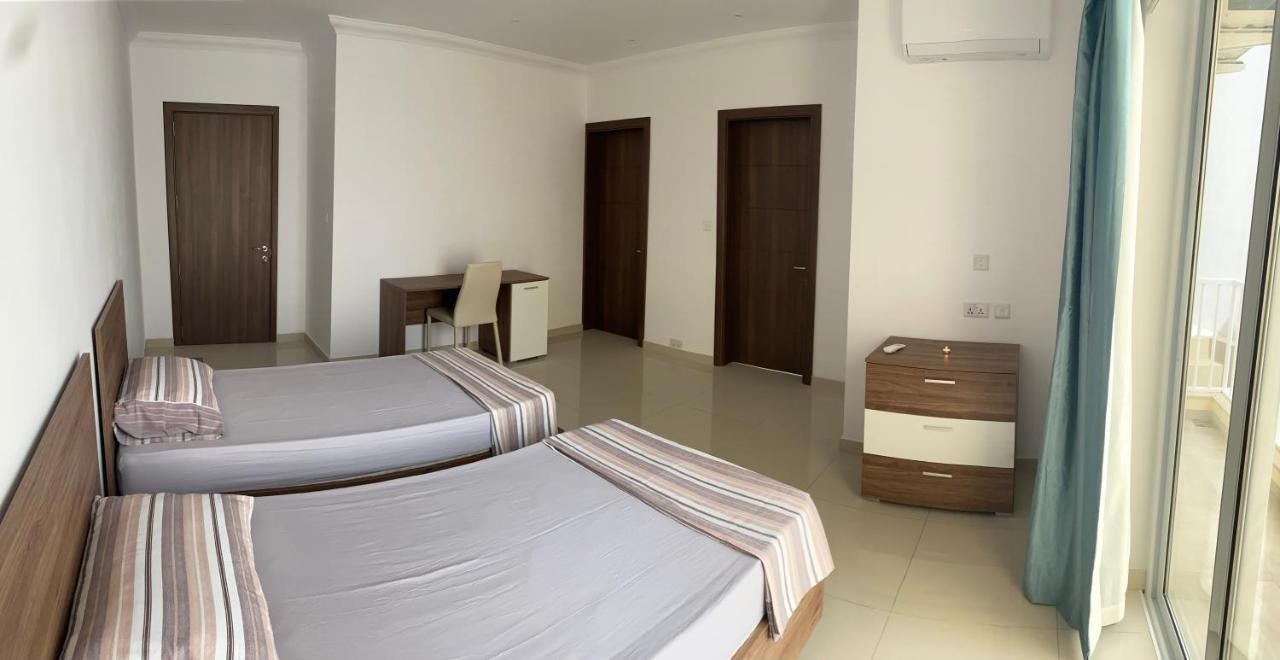 New 3 Bedroom Apartment Close To Airport Zurrieq Extérieur photo