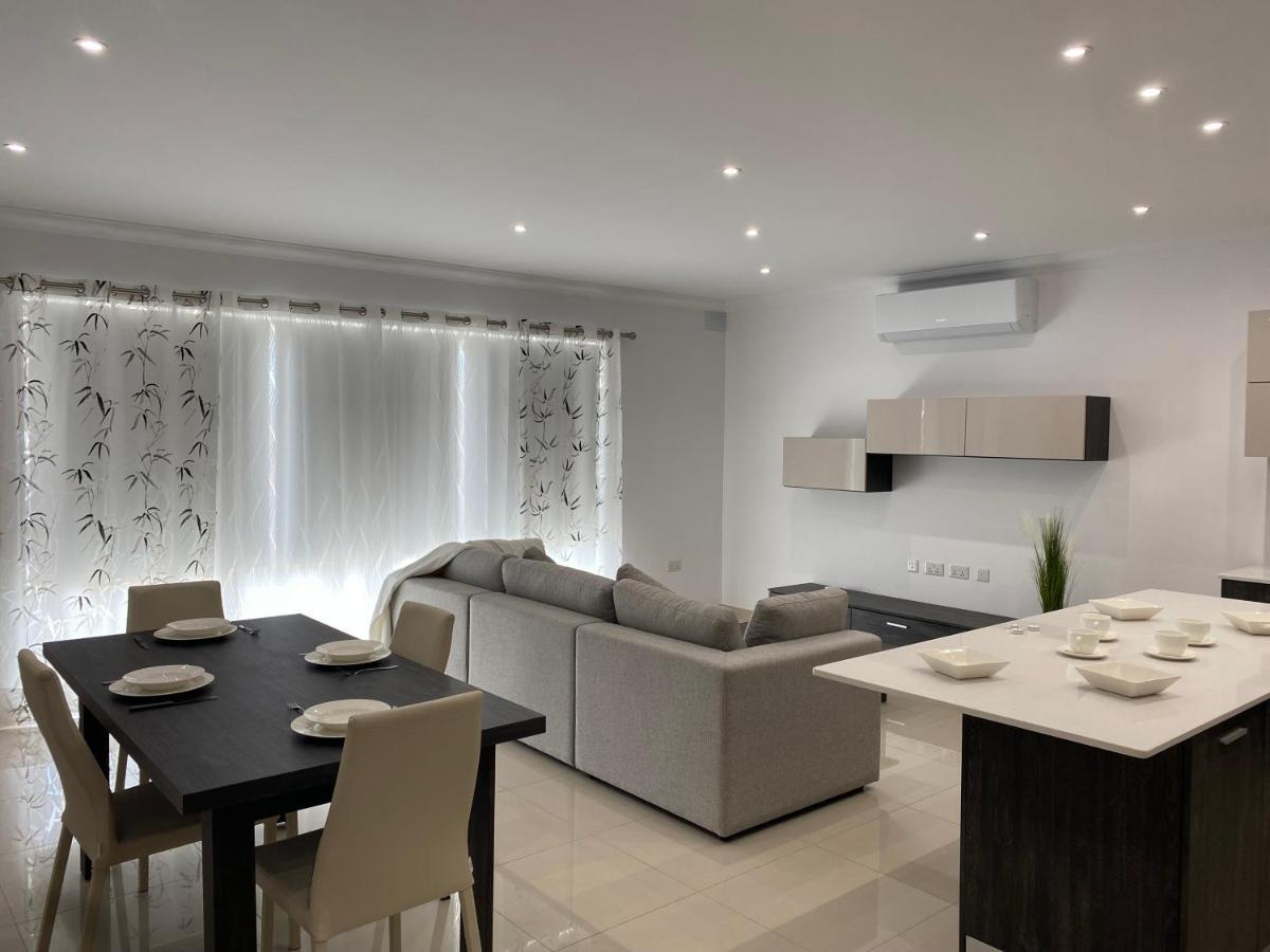 New 3 Bedroom Apartment Close To Airport Zurrieq Extérieur photo