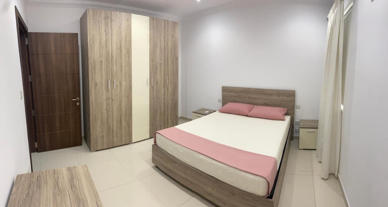 New 3 Bedroom Apartment Close To Airport Zurrieq Extérieur photo