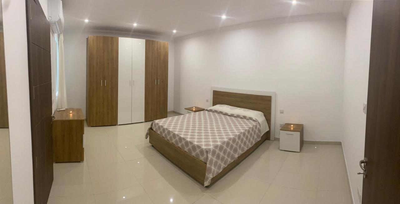 New 3 Bedroom Apartment Close To Airport Zurrieq Extérieur photo